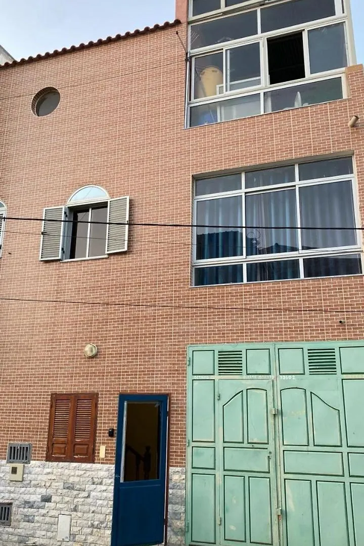 Tarrafal Paradise Suite Hostel